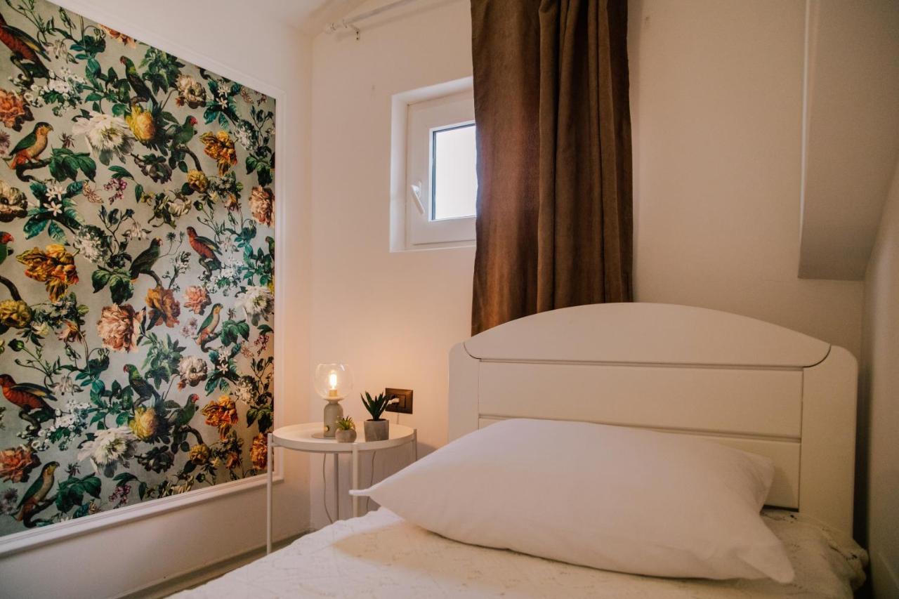 Apartments Toni Сплит Экстерьер фото