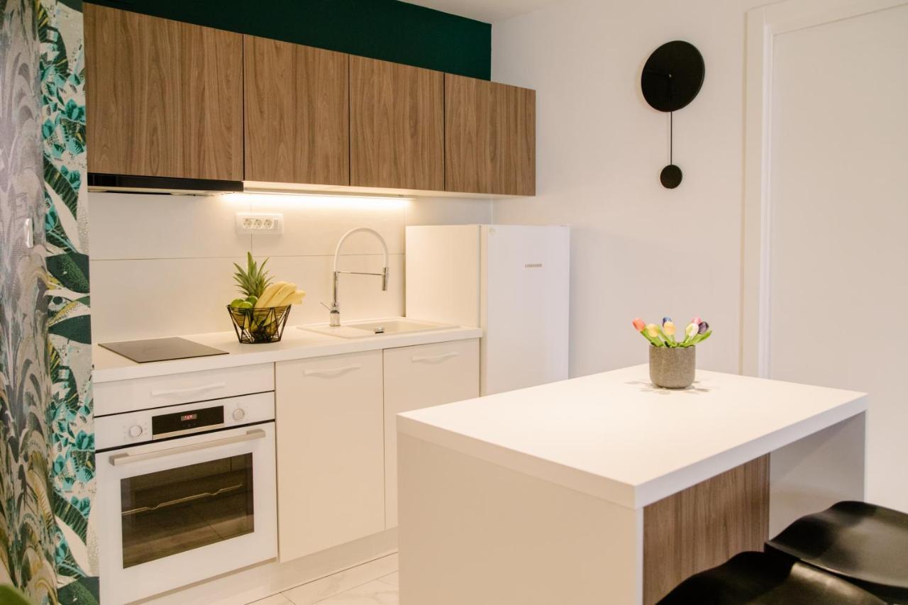 Apartments Toni Сплит Экстерьер фото