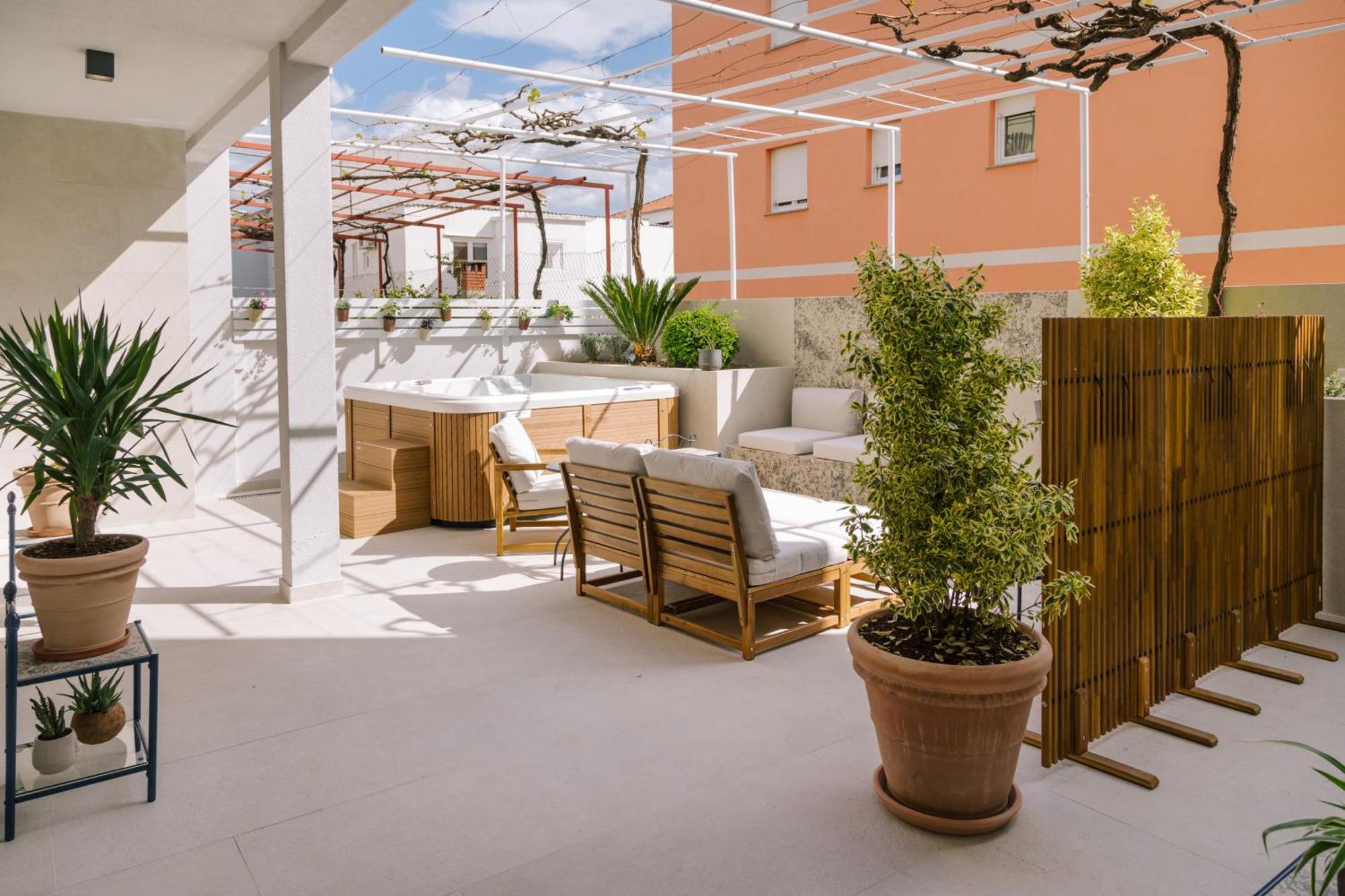 Apartments Toni Сплит Экстерьер фото